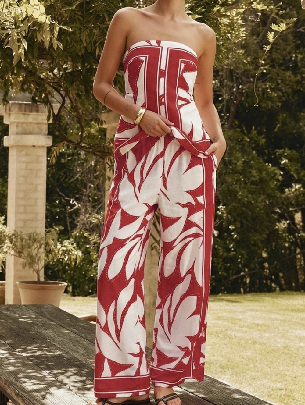 Commense Strapless Wide-Leg Set in Red & White Floral